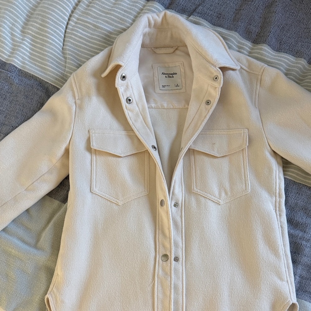 Abercrombie & Fitch Women's Cream Utility Jacket